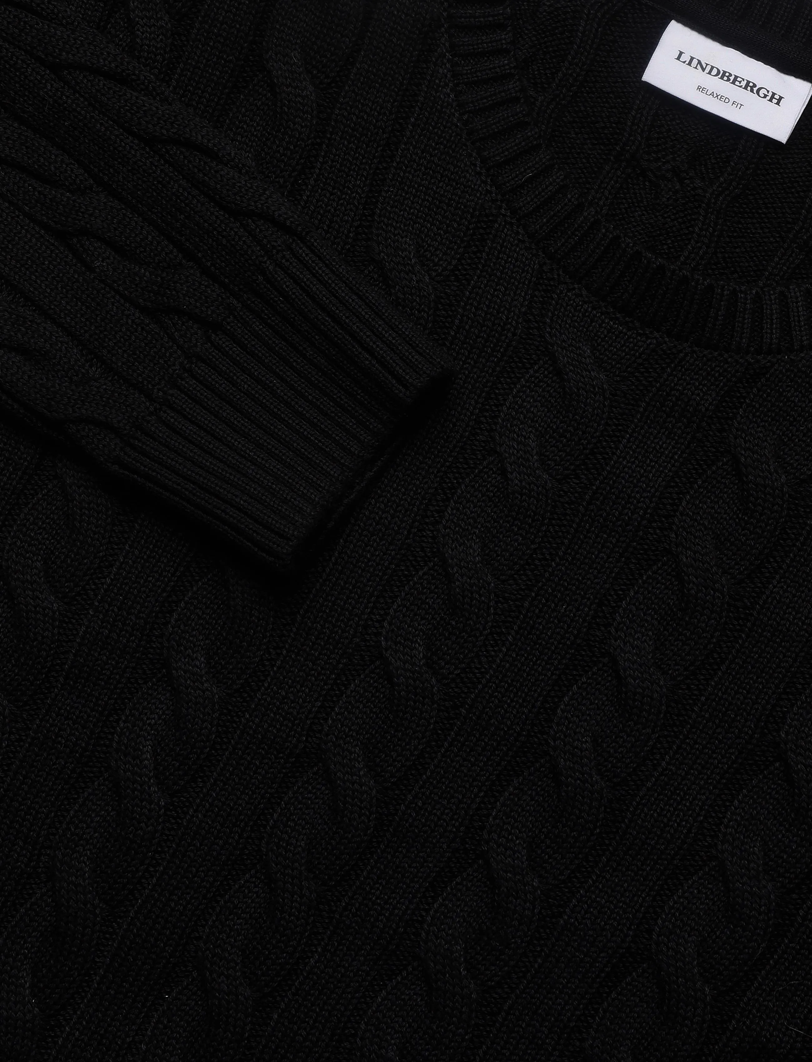 Lindbergh - Cabel knit - round necks - black - 2