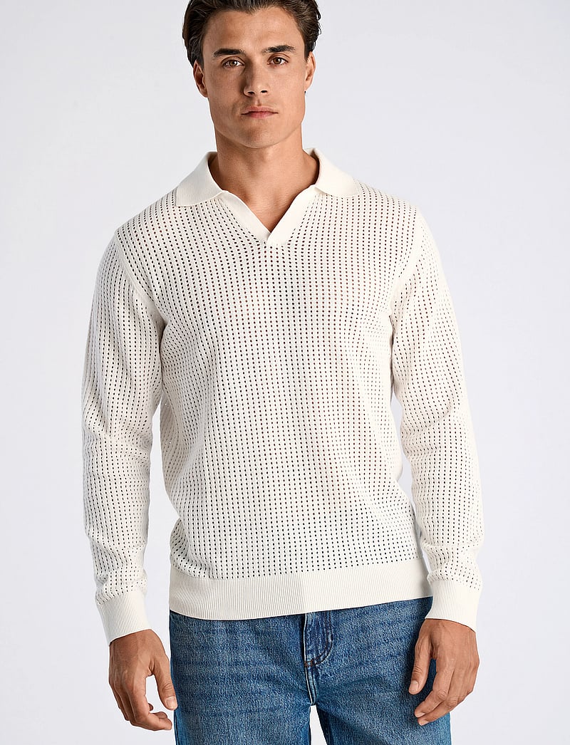 Lindbergh - Crochet knit L/S v-neck polo - neulotut poolot - salt white - 0