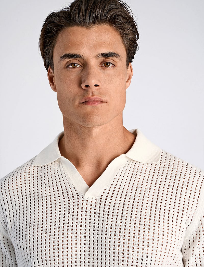 Lindbergh - Crochet knit L/S v-neck polo - neulotut poolot - salt white - 5