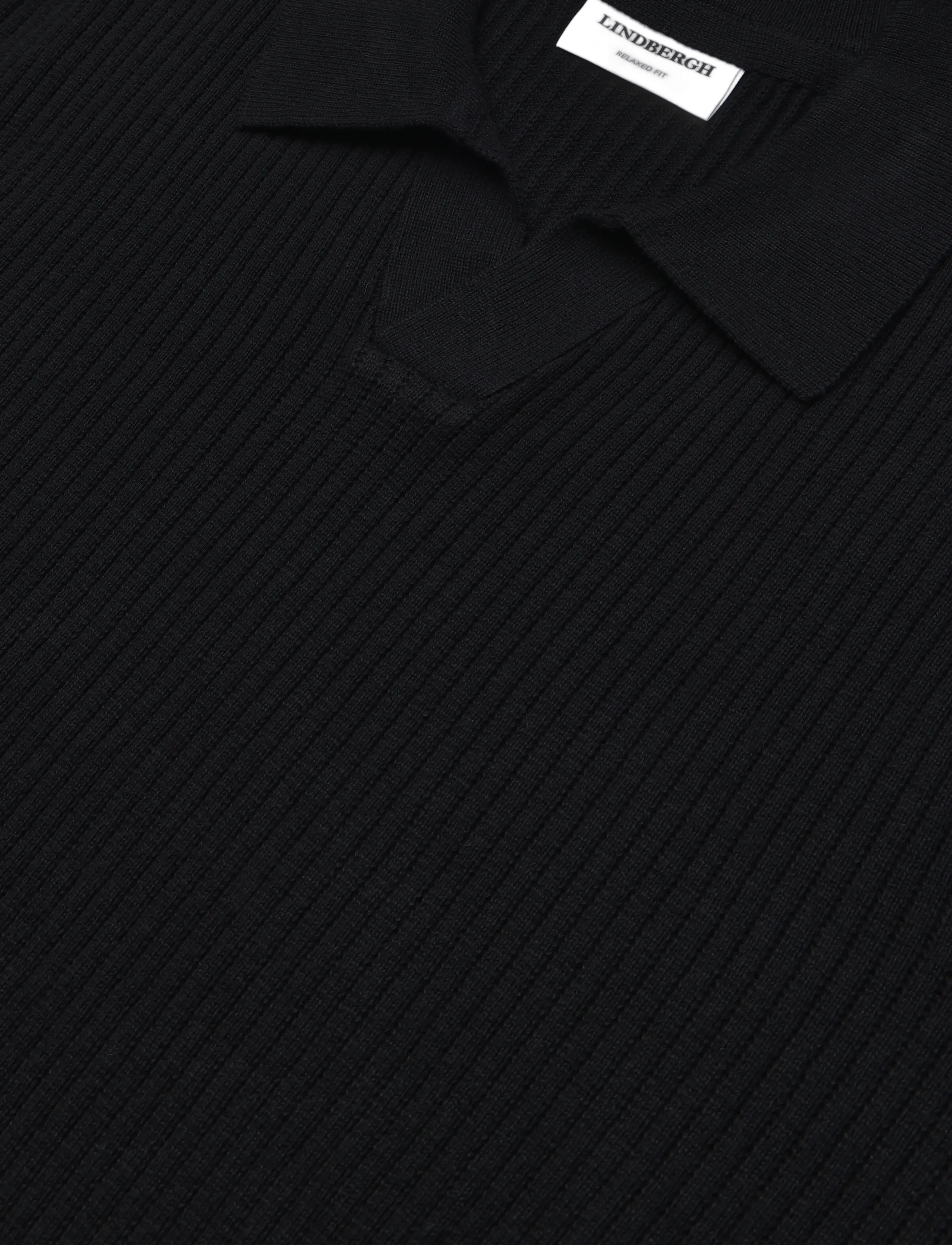 Lindbergh - Ribbed L/S v-neck poloRibbed L/S v-neck polo - poloer i strik med lange ærmer - black - 2