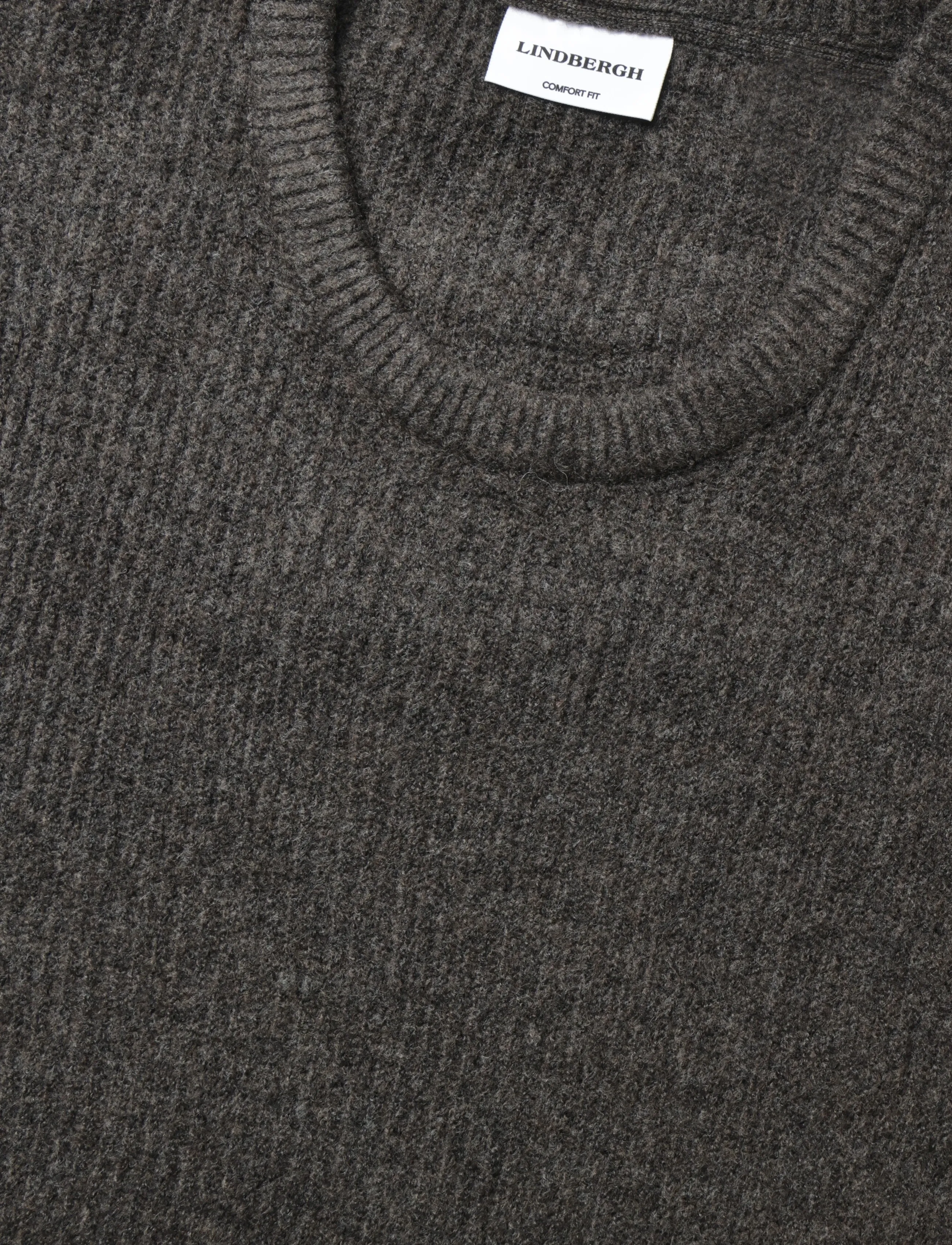 Lindbergh - Rib knitted L/S o-neck sweater - Ümara kaelusega - dk brown mel - 2