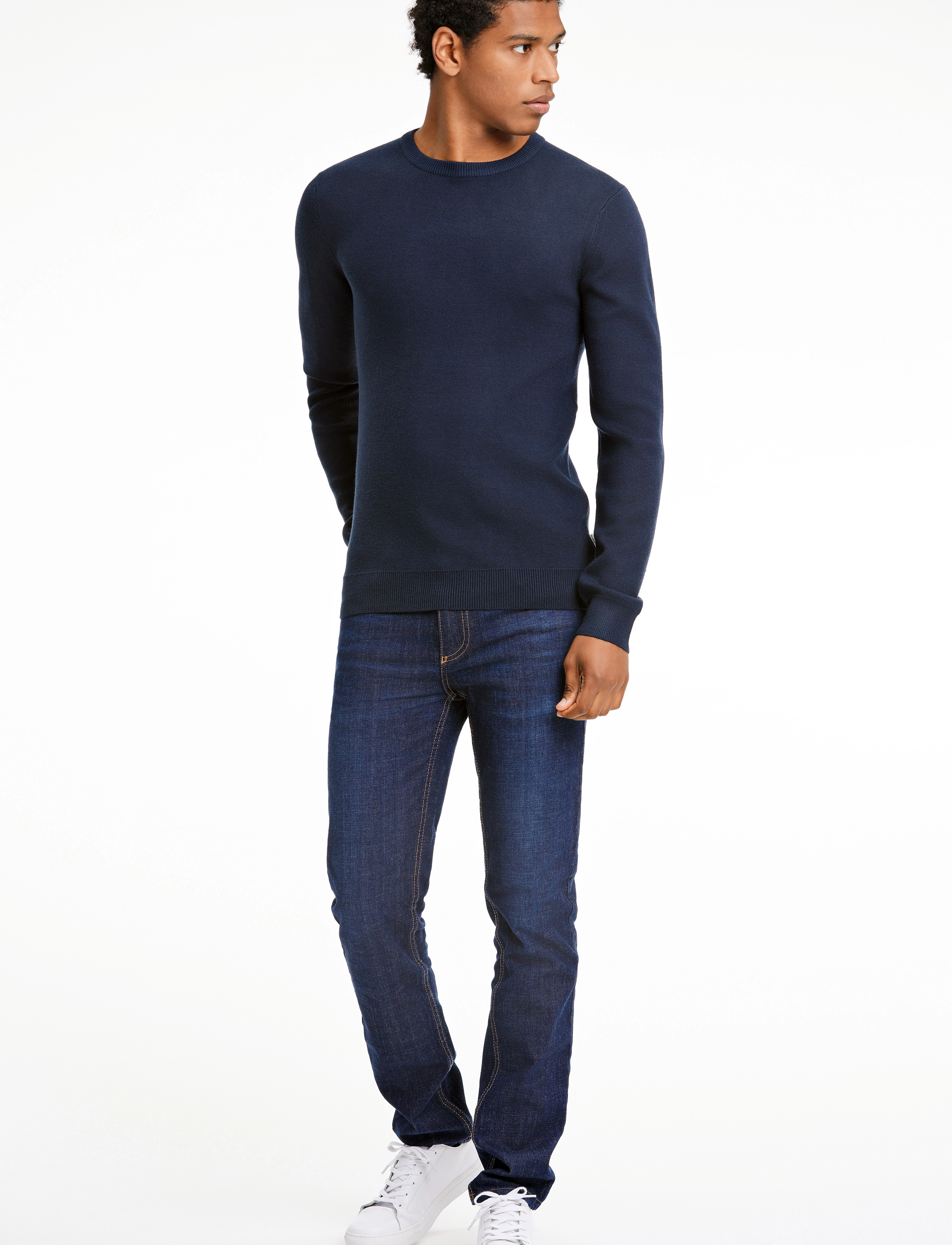 Lindbergh Ecovero O-Neck Knit stickade tröjor herr – bild 3