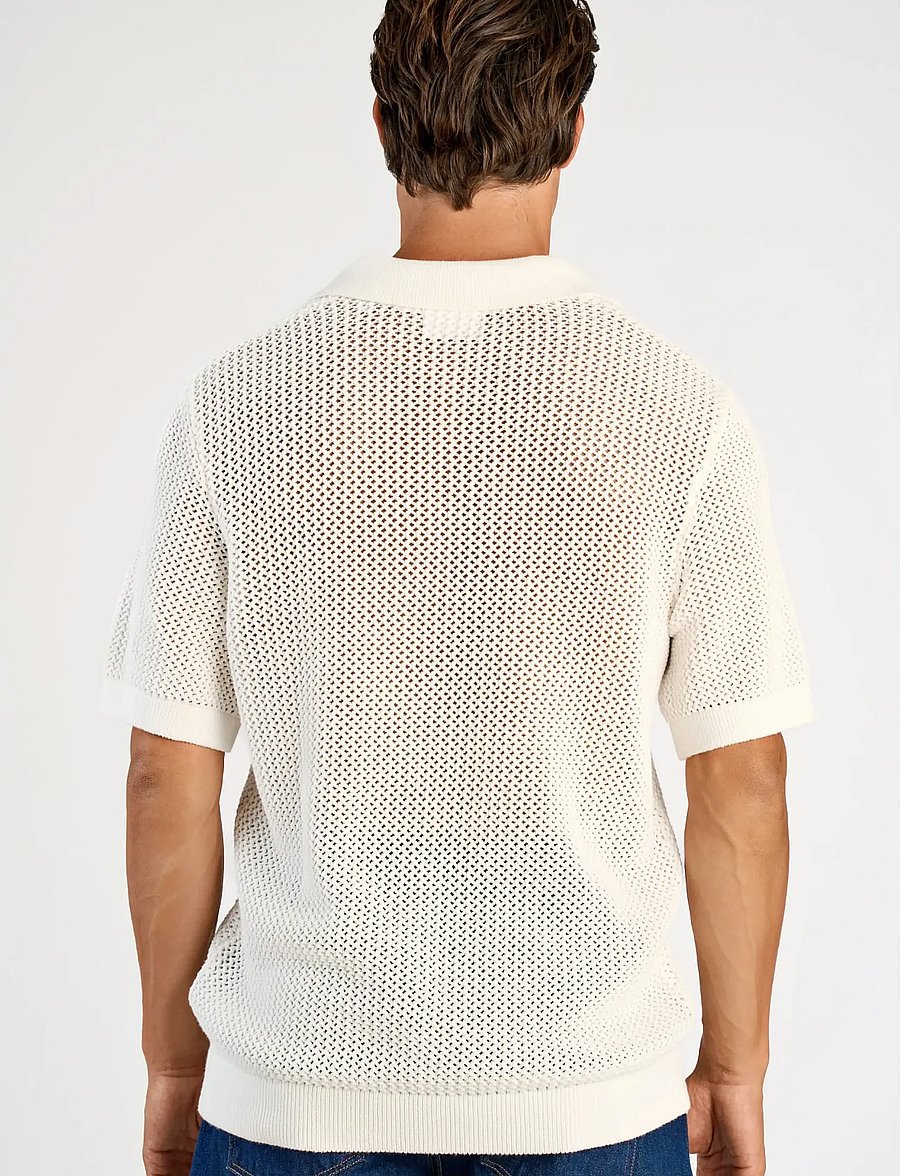 Lindbergh - V-neck S/S crochet knit polo - kootud polosärgid - off white - 4