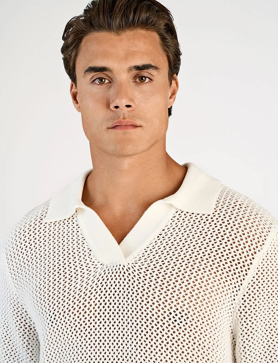 Lindbergh - V-neck S/S crochet knit polo - kootud polosärgid - off white - 5