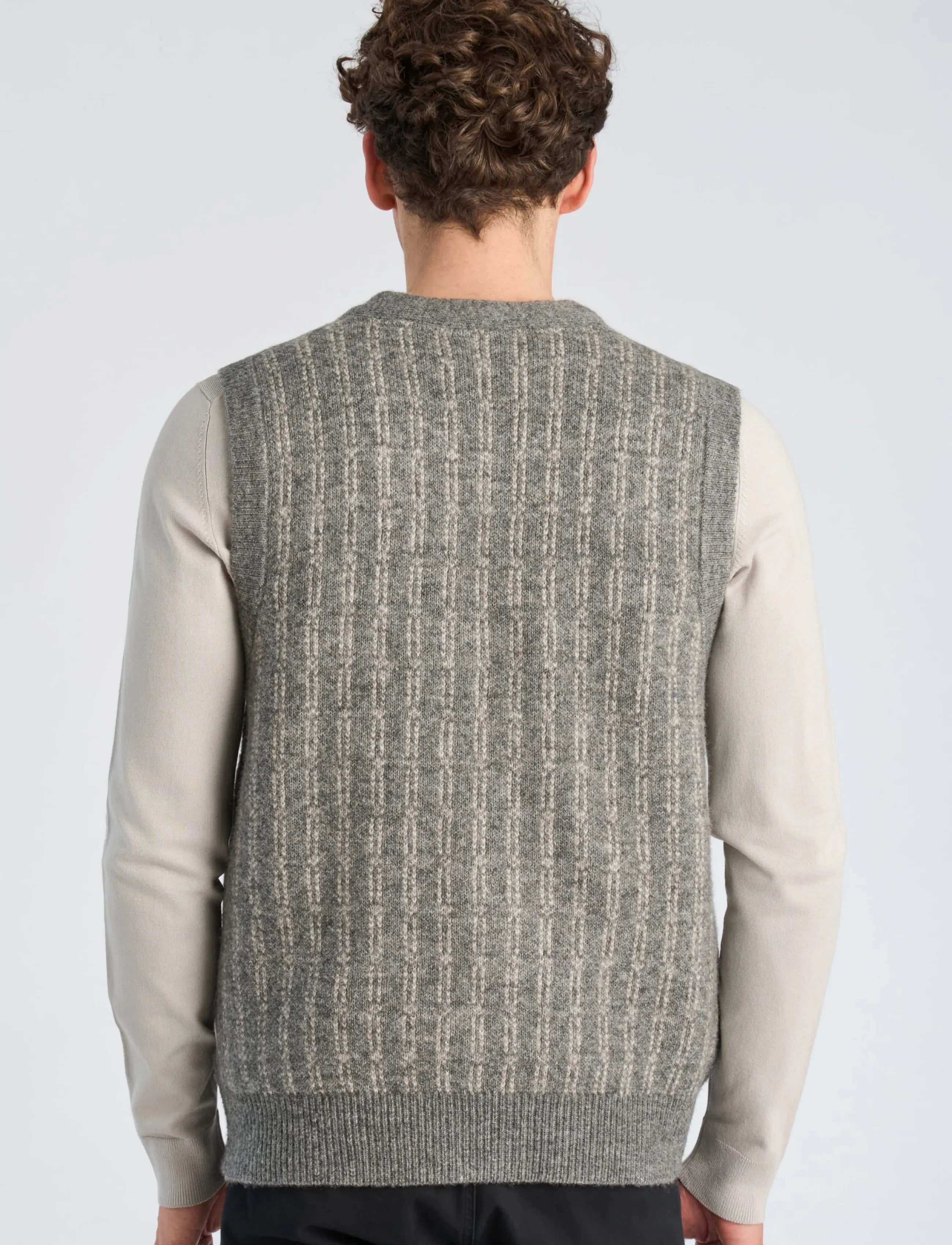 Lindbergh - Jacquard knitted slipover cardigan - knitted vests - grey mel - 3