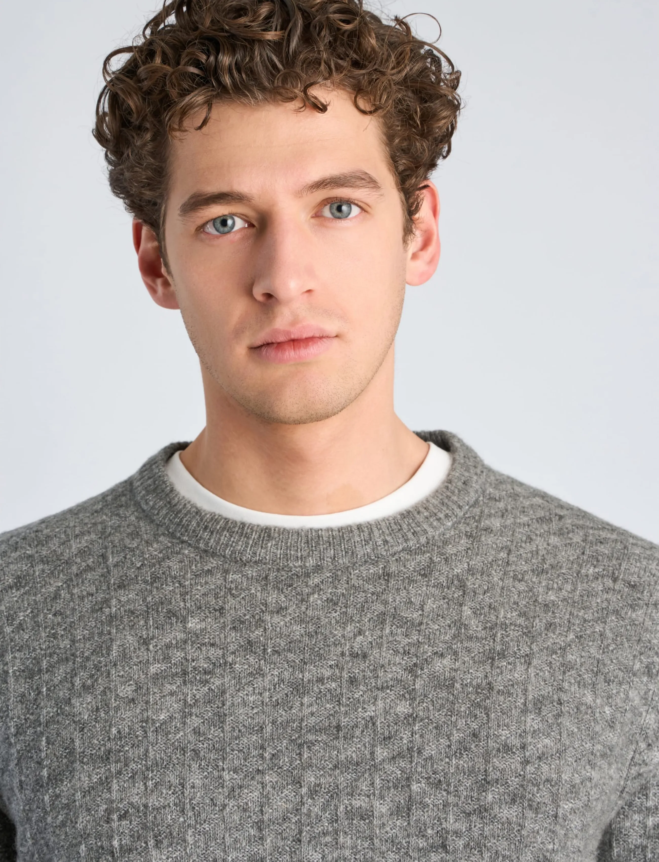 Lindbergh - Jacquard knitted o-neck L/D sweater - round necks - grey mel - 5