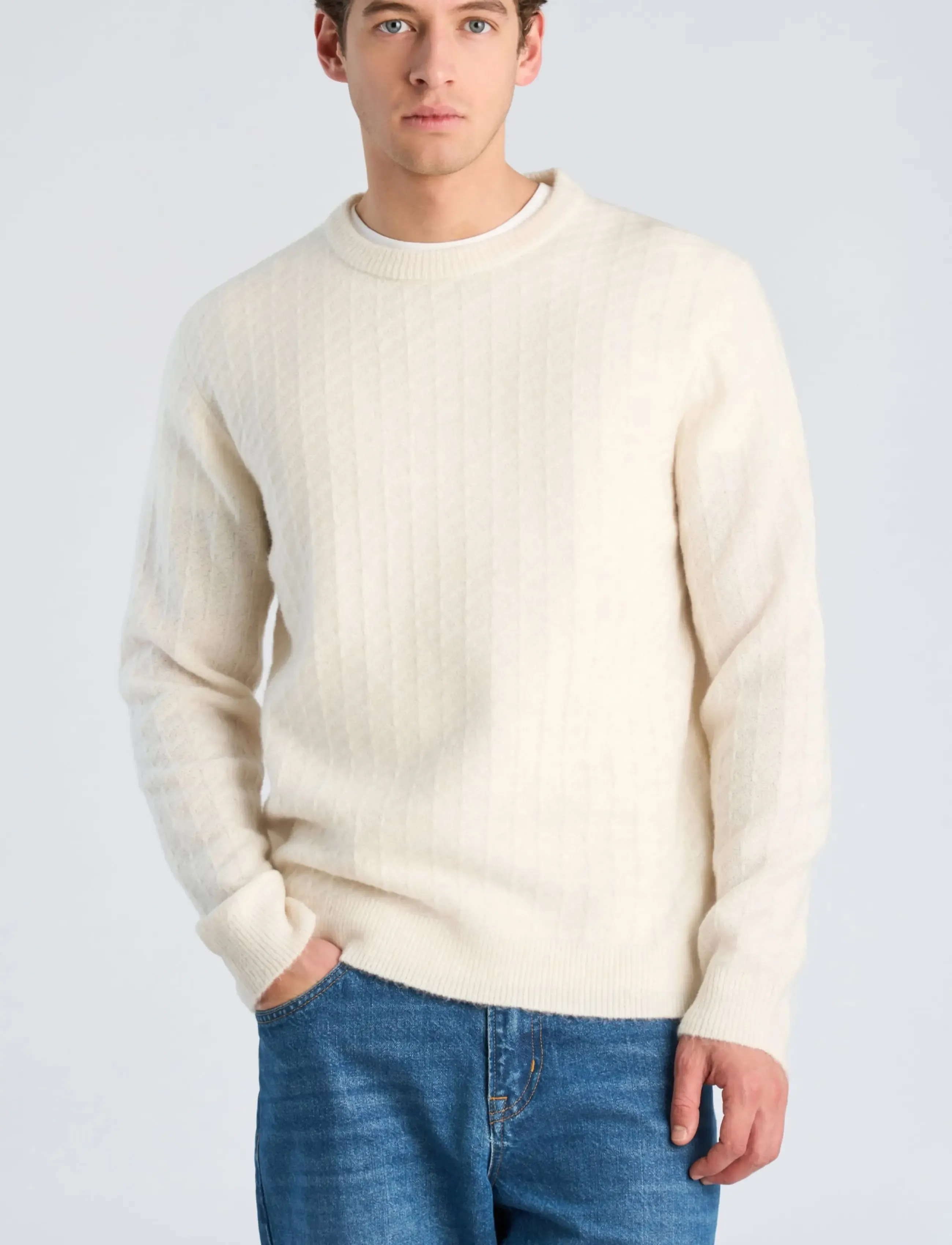 Lindbergh - Jacquard knitted o-neck L/D sweater - rund hals - off white - 4