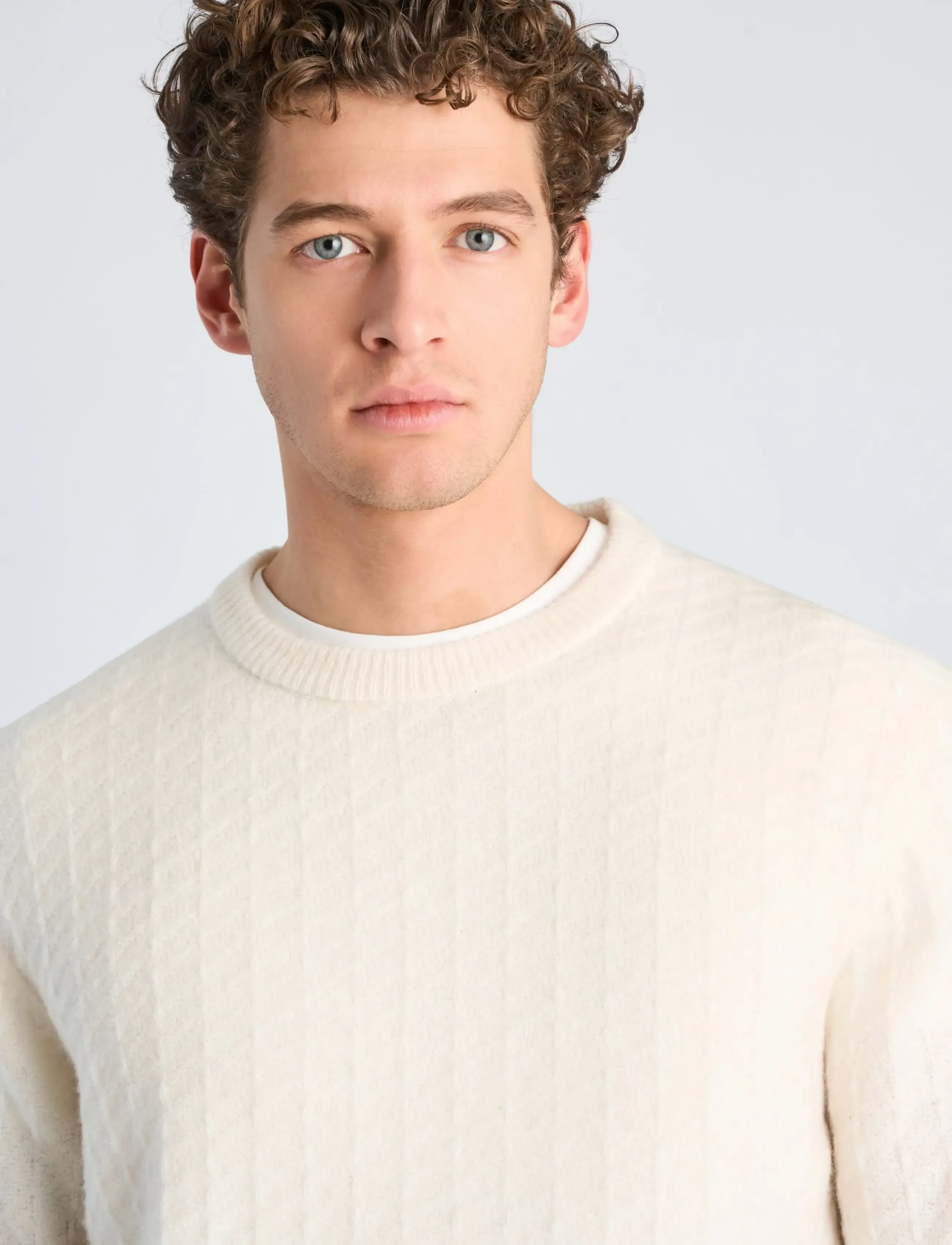 Lindbergh Jacquard Knitted O-Neck L/D Sweater stickade tröjor herr – bild 5