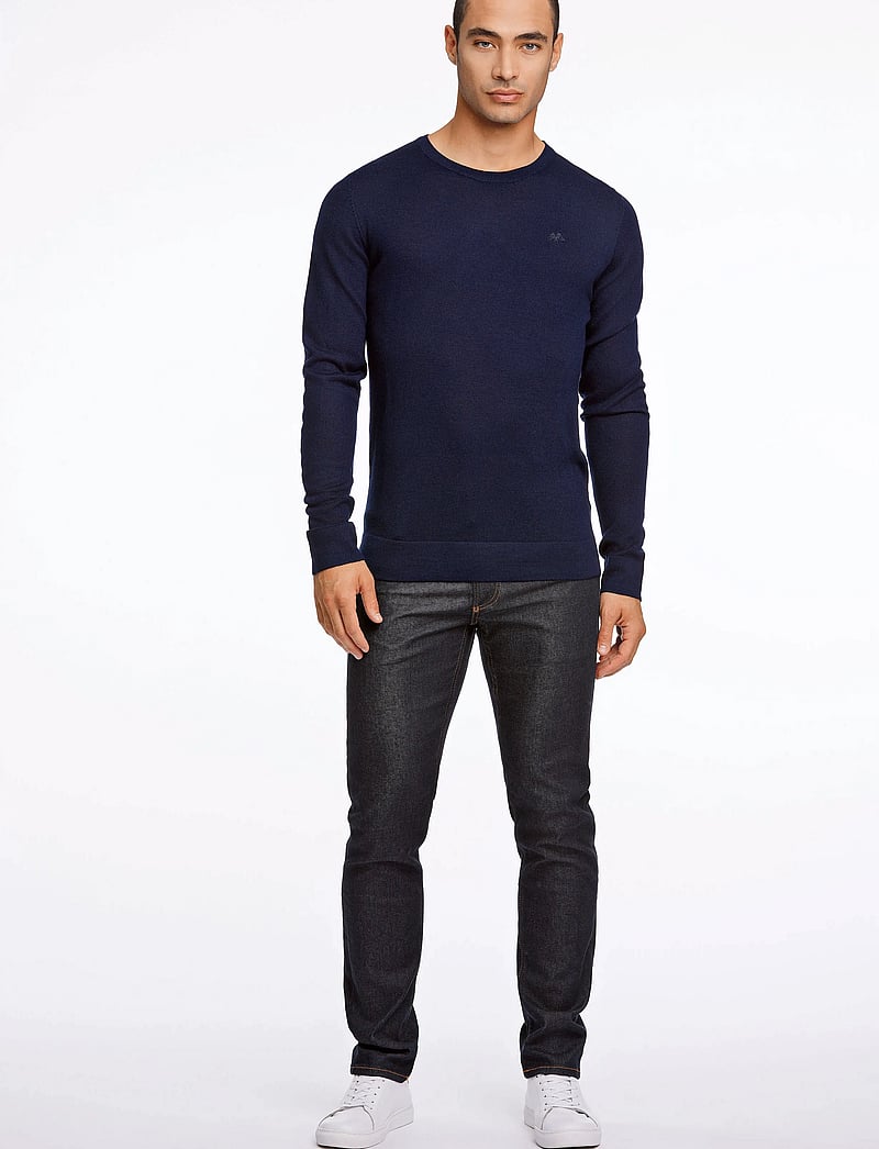 Lindbergh - Merino knit o-neck - rundhalsad - navy - 4