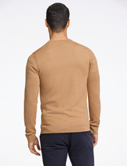 Lindbergh - Merino knit o-neck - basic knitwear - tan camel - 4