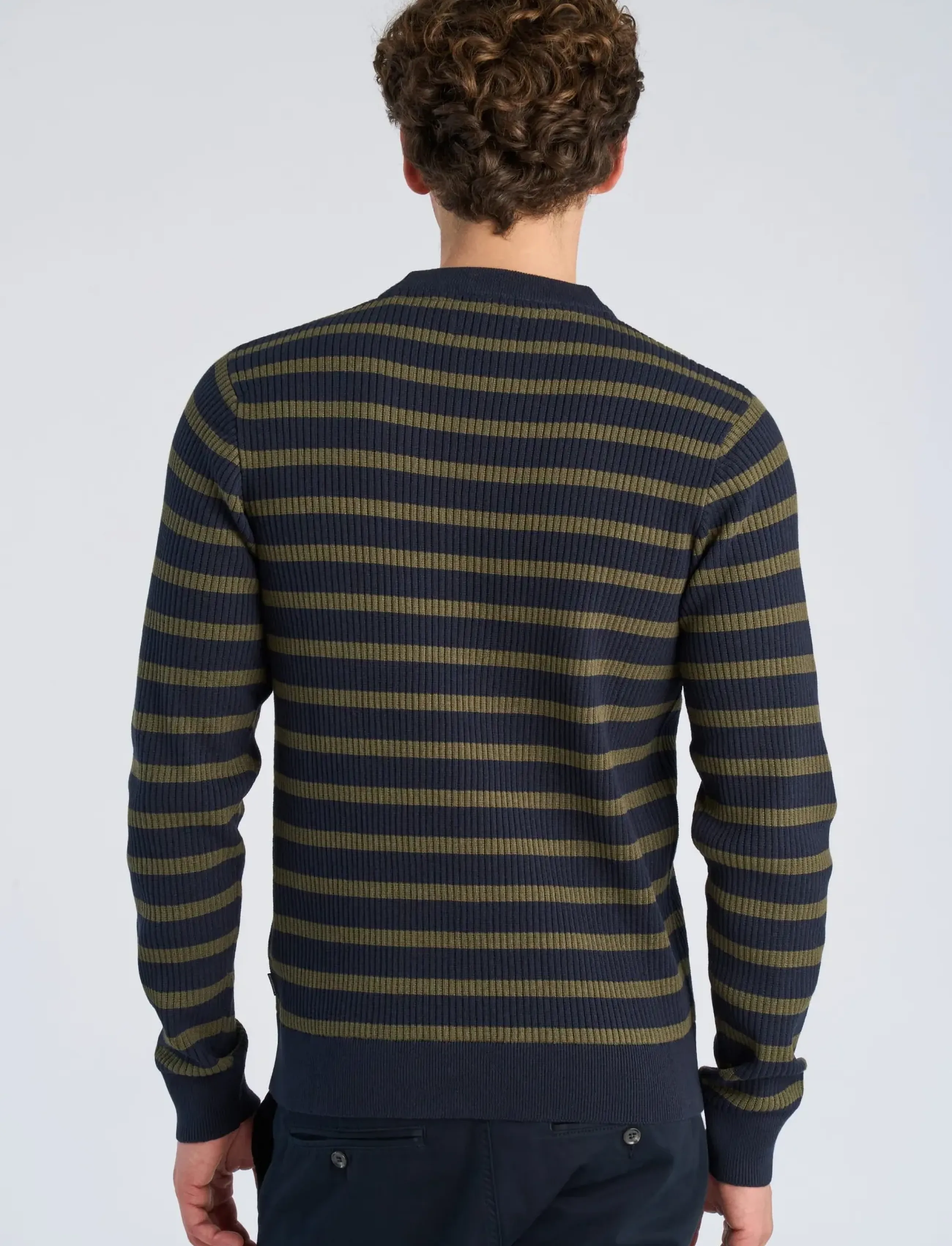 Lindbergh - Recycled crew neck knit L/S - Ümmarguse kaelusega kudumid - army - 4