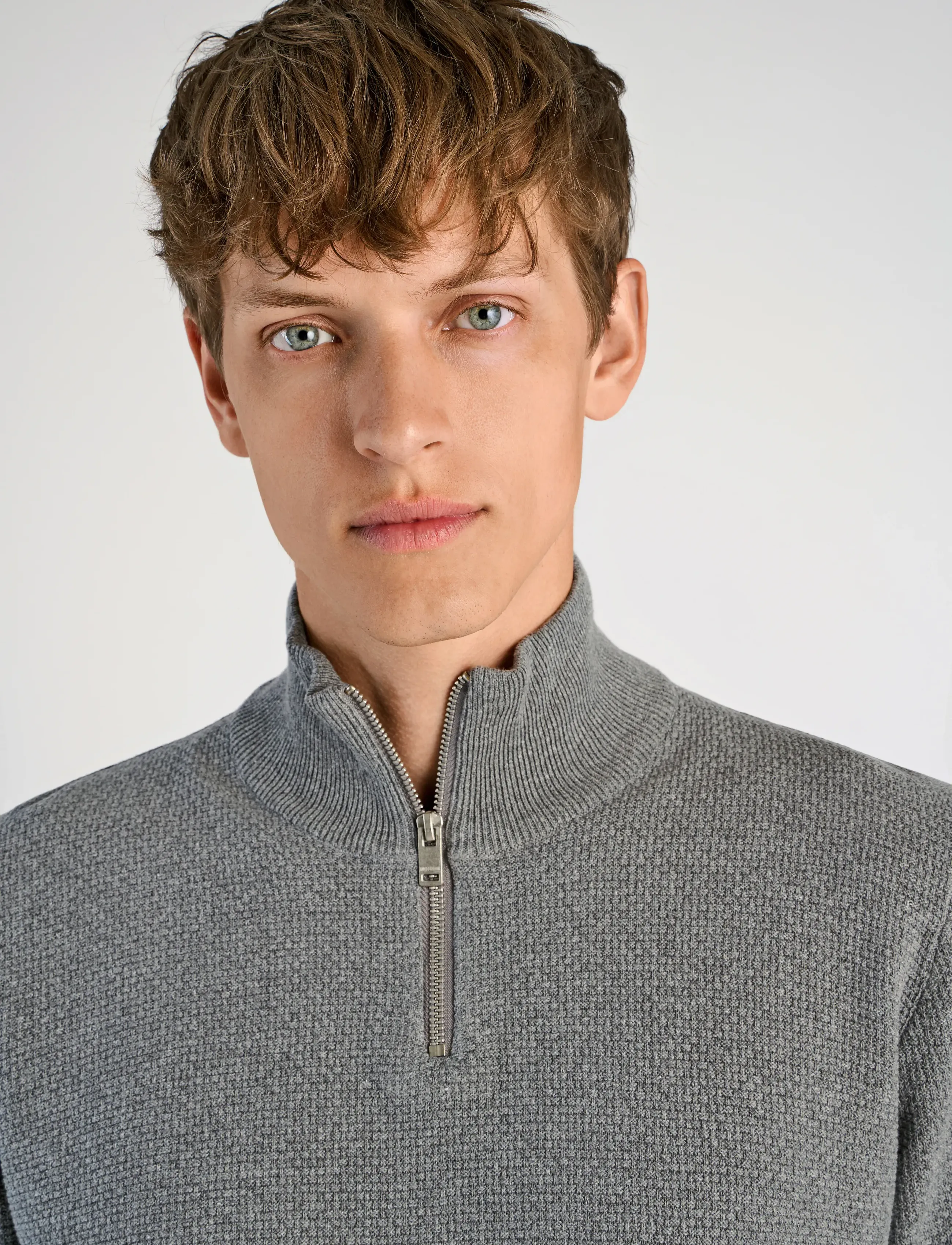 Lindbergh - Recycle structure knit 1/2 zipRecycle structure knit 1/2 zip - dk grey - 5
