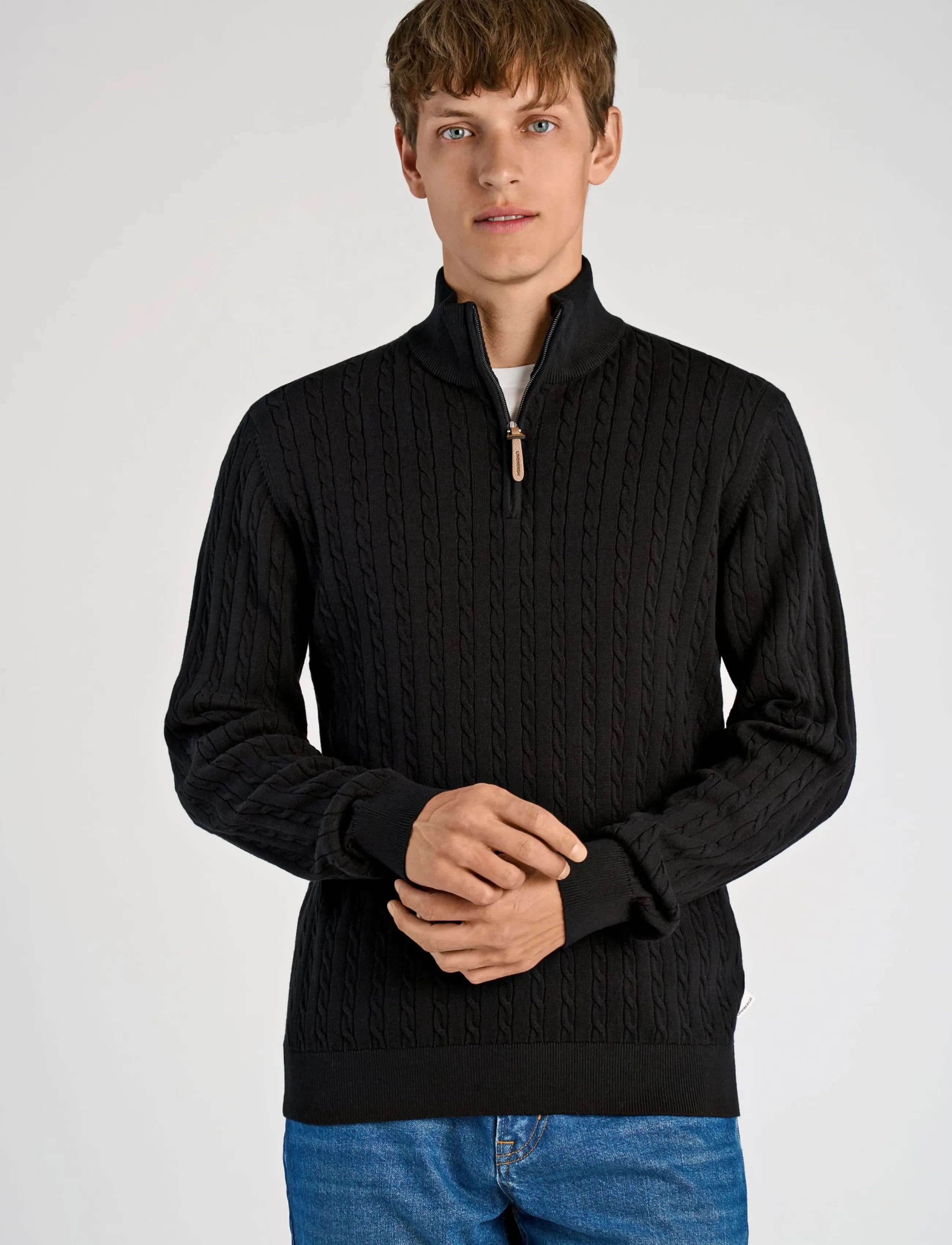 Lindbergh - 1/2 zip cable knit - pullover mit halbem reißverschluss - black - 3
