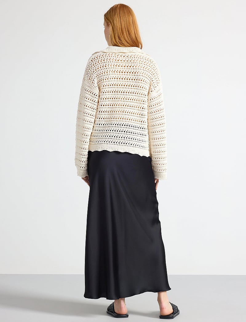 Lindex - Maxi skjørt i sateng - maksiseelikud - black - 3