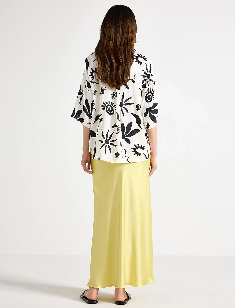 Lindex - Skirt Mary - maxi nederdele - light yellow - 3