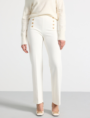 Lindex - Trousers Penny - madalaimad hinnad - light dusty white - 1