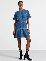 Lindex - Dress Melinda - džinsinės suknelės - denim blue - 2