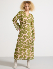 Lindex - Dress Elly - kleitas ar pārlikumu - green - 2