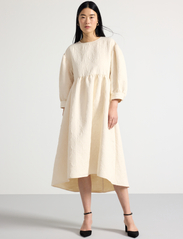 Lindex - Dress Bre - midi dresses - off white - 2