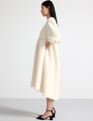 Lindex - Dress Bre - vidutinio ilgio suknelės - off white - 4