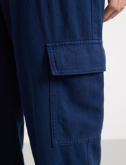 Lindex - Trouser Suzette patch pocket - cargobukser - dark blue - 5