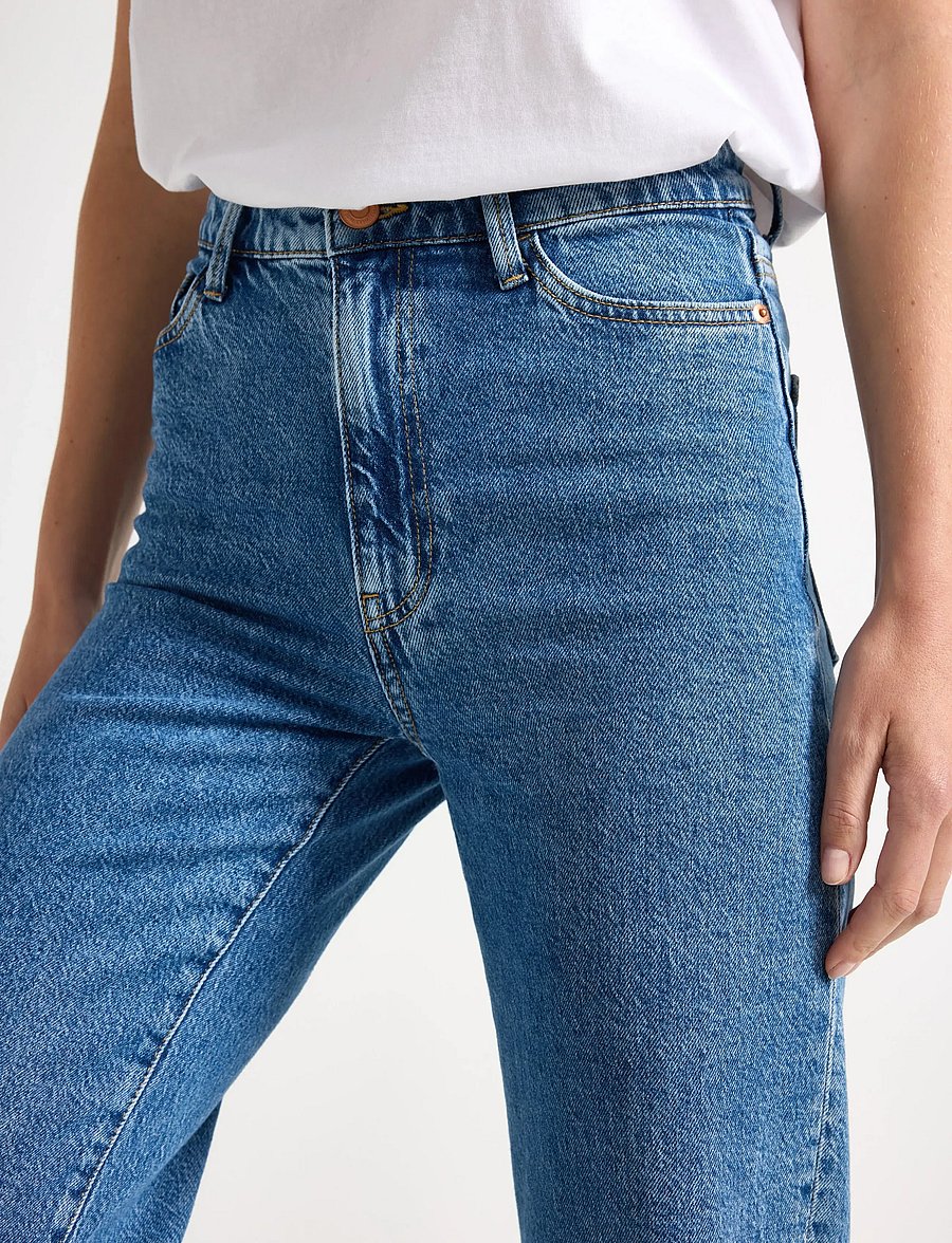Lindex - Trousers denim Hanna retro blu - platūs džinsai - denim blue - 4