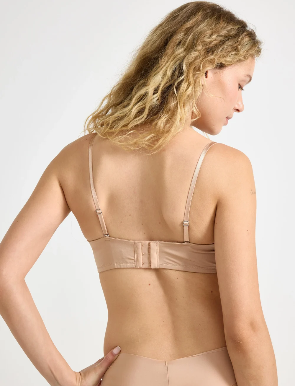 Lindex - Bra Wirefree Strapless Fleur - tugikaarteta rinnahoidjad - beige - 3