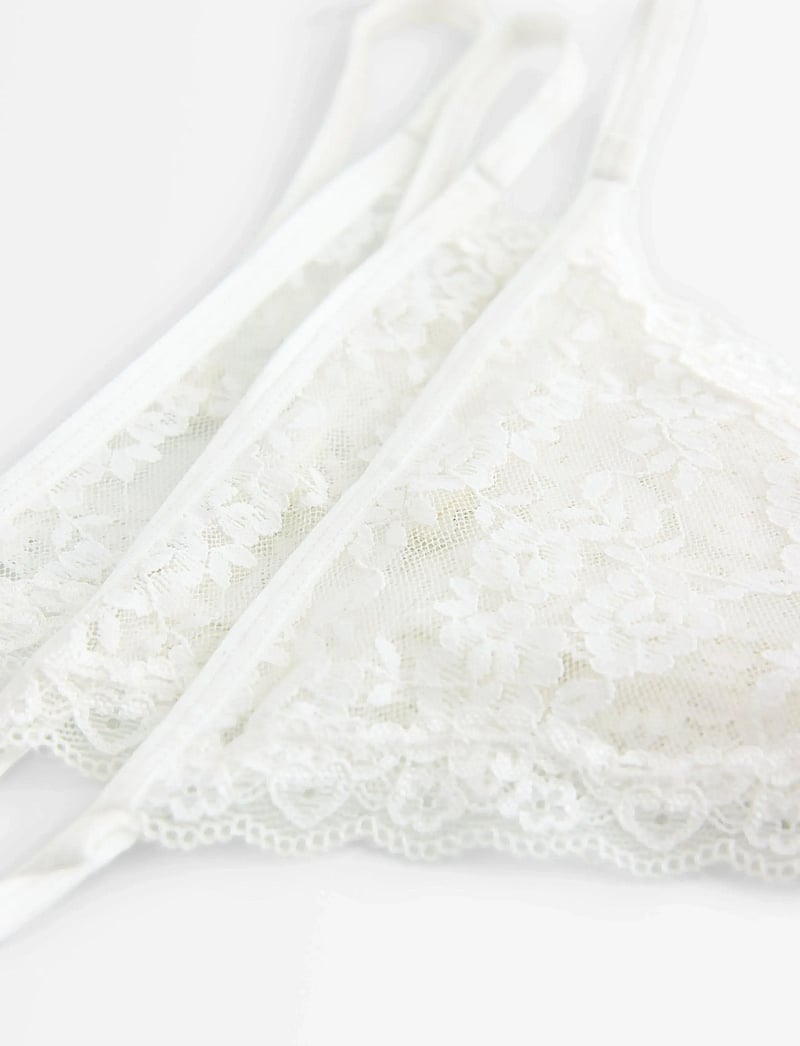 Lindex - Brief Jennie lace thong 3 pack - string - white - 2