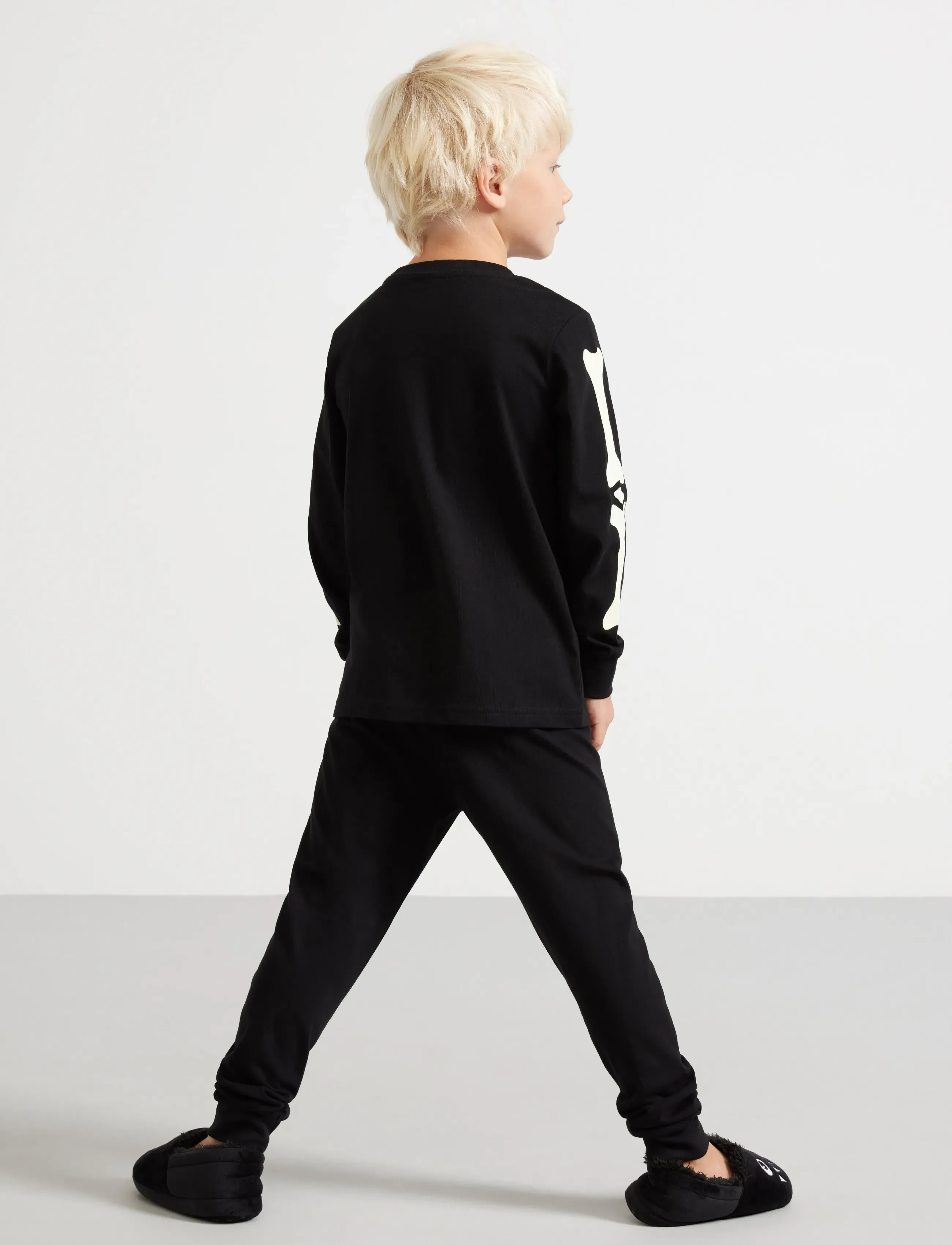 Lindex - Pyjama set with glow in the dark print - pyjamassæt - black - 3