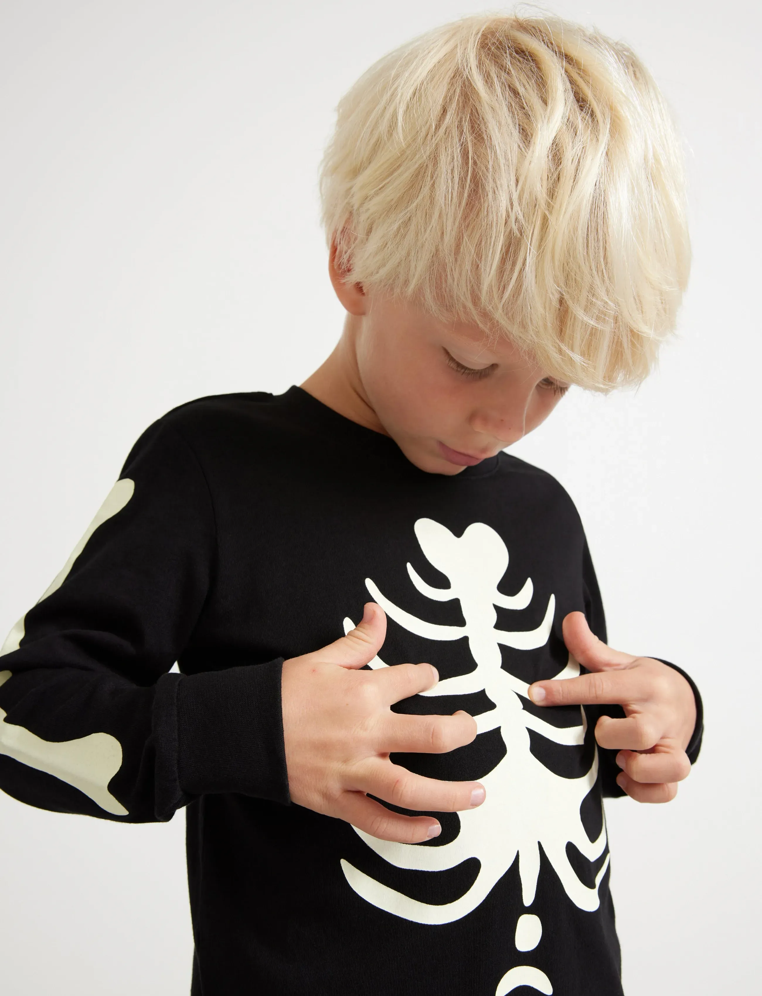 Lindex - Pyjama set with glow in the dark print - pyjamassæt - black - 4