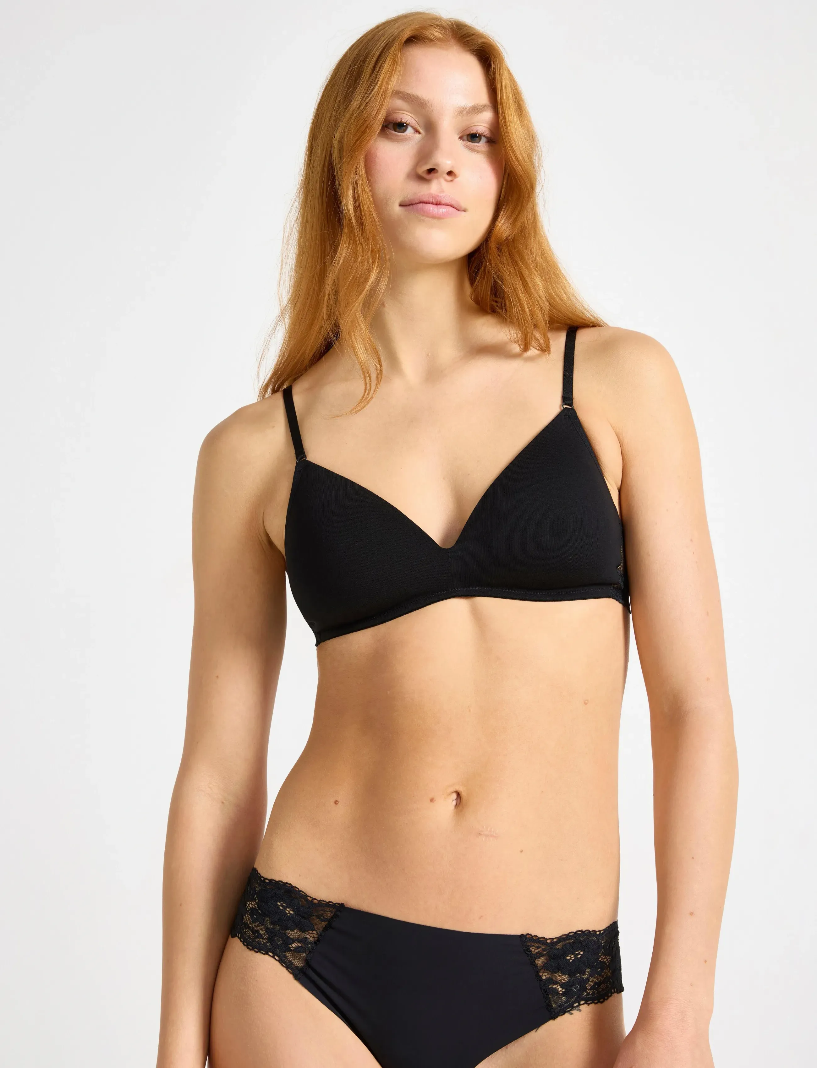 Lindex Wirefree Soft Bra, Kvinder, Bøjlefri Blød BH, Sort, Str: 70 B