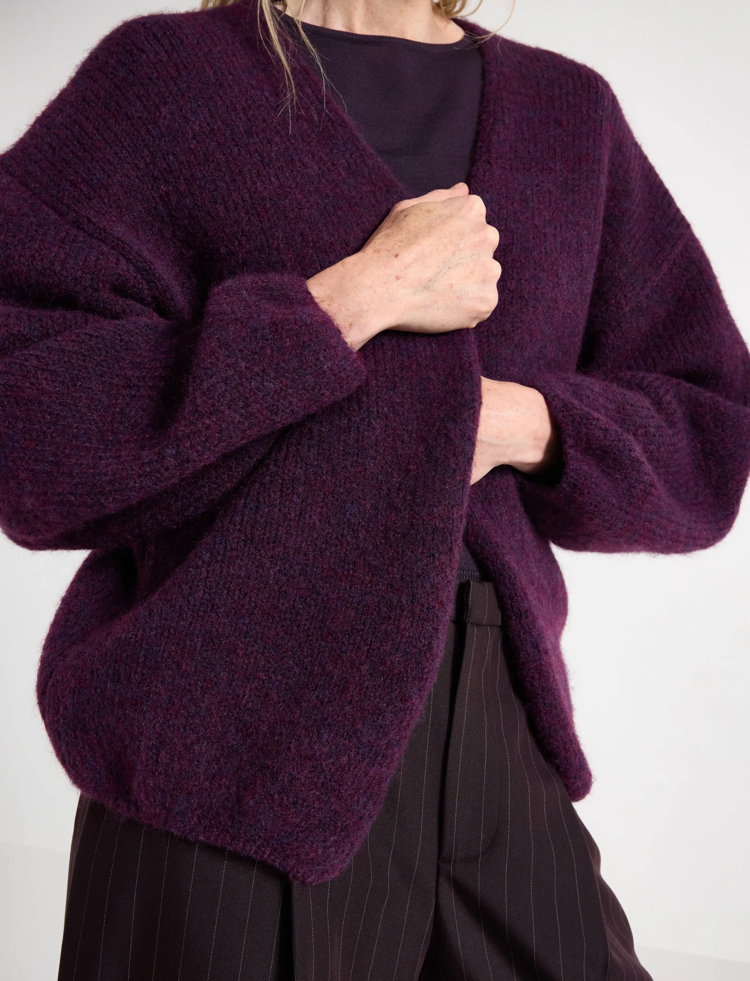 Stickad cardigan 4