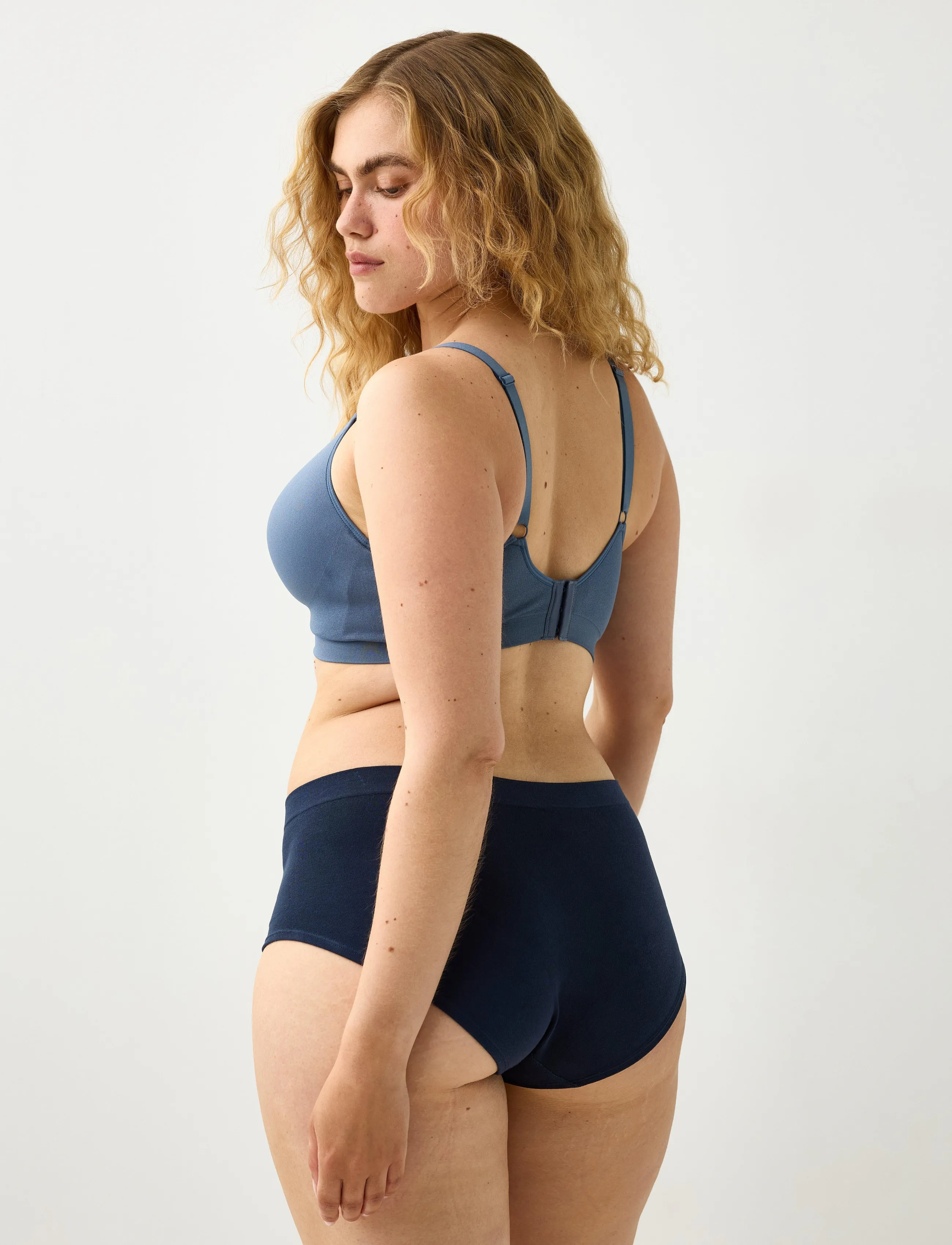 Lindex - 3-pack seamless briefs with regular waist - Õmblusteta aluspüksid - light dusty blue - 3