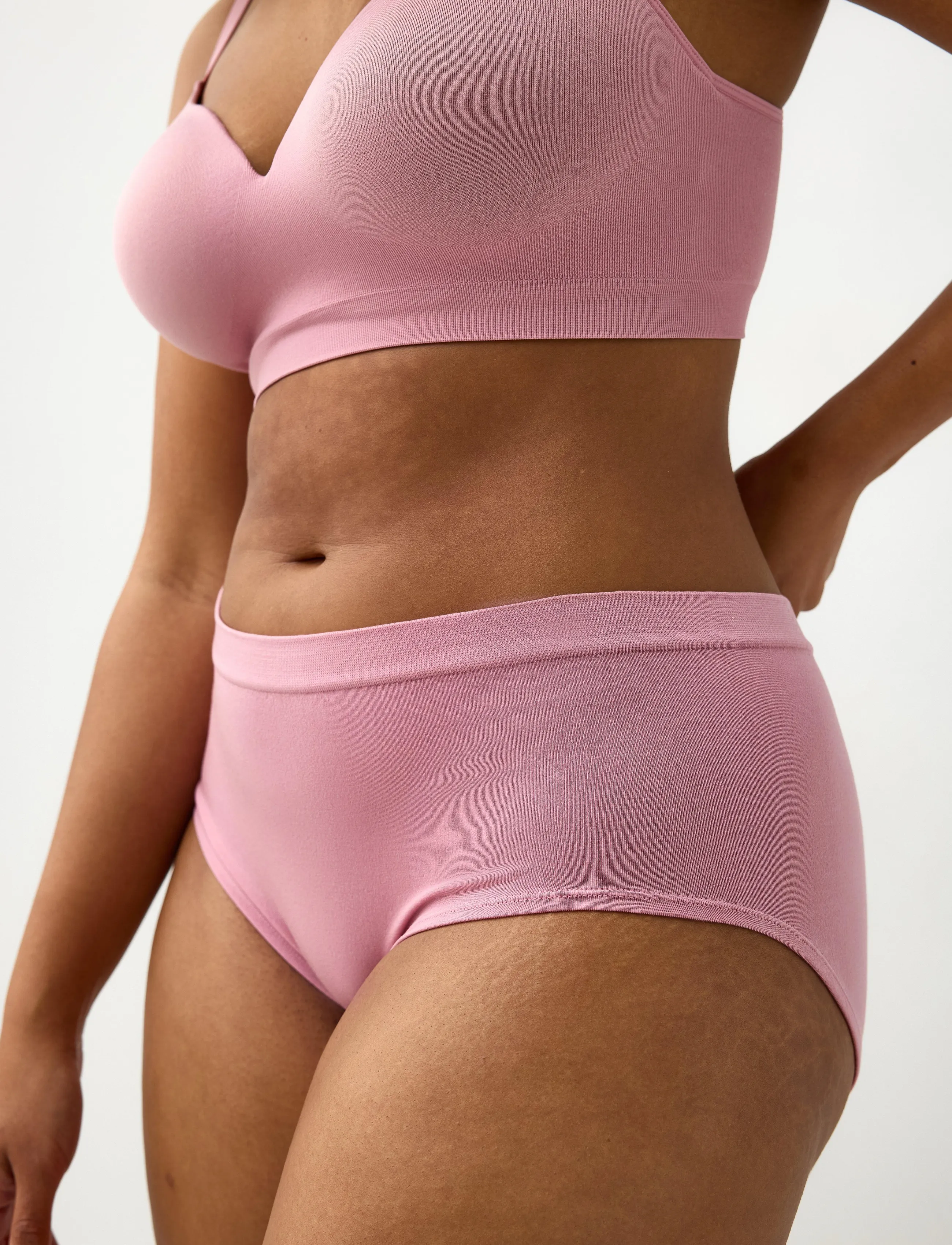 Lindex - 3-pack seamless briefs with regular waist - Õmblusteta aluspüksid - light lilac - 4
