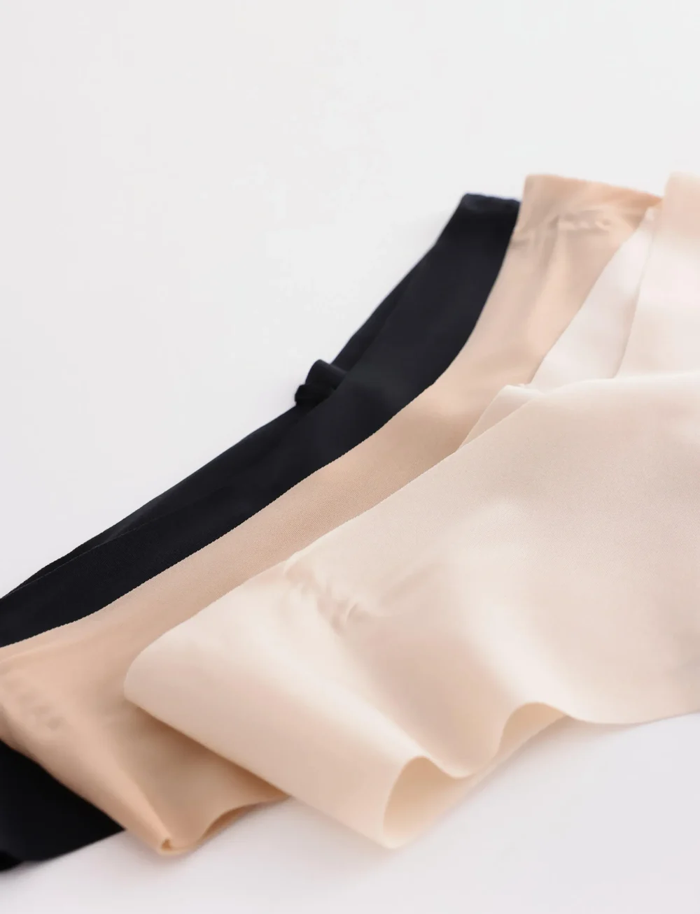 Lindex - Brief Inv Thong reg high cu - seamless trusser - light beige - 5