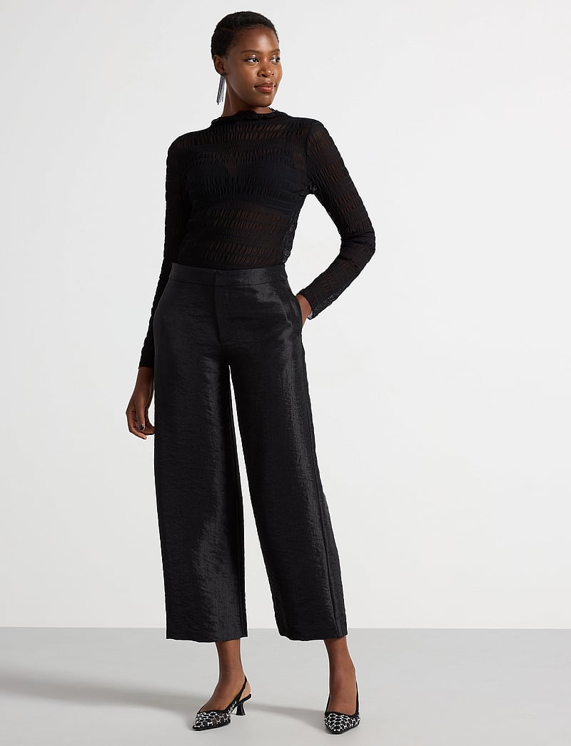 dex3003884_cblack_10.webp? dex3003884_cblack_10.webp?