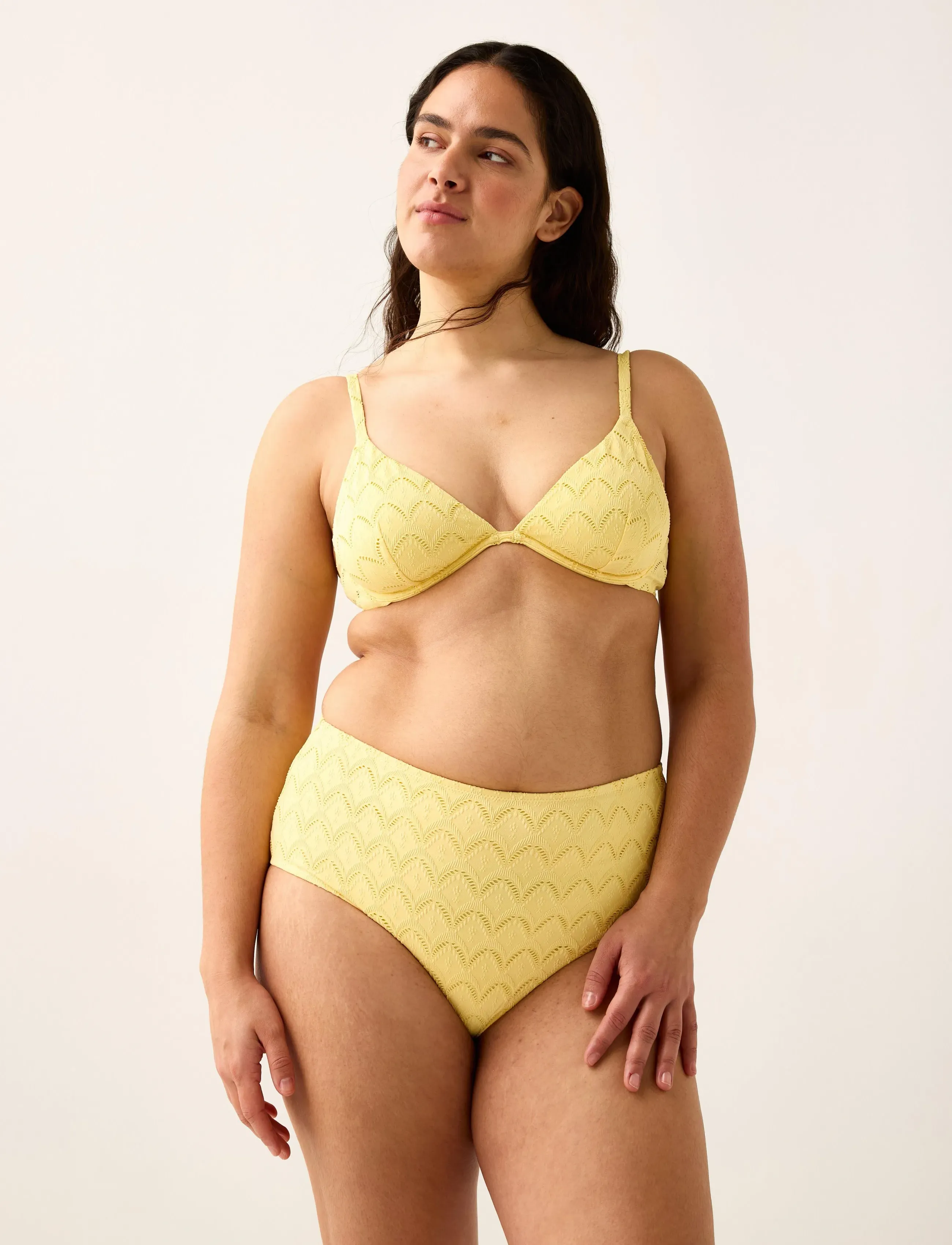 Lindex Unpadded Bikini Bra With Embroidery, M, Yellow, Bikinitoppe > Bikinitoppe Med Ledning, Dame