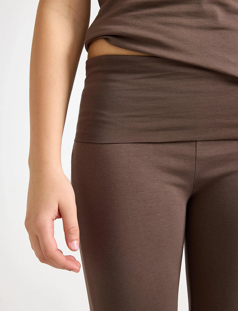 Lindex - Yoga trousers - jogginghosen - dark brown - 4