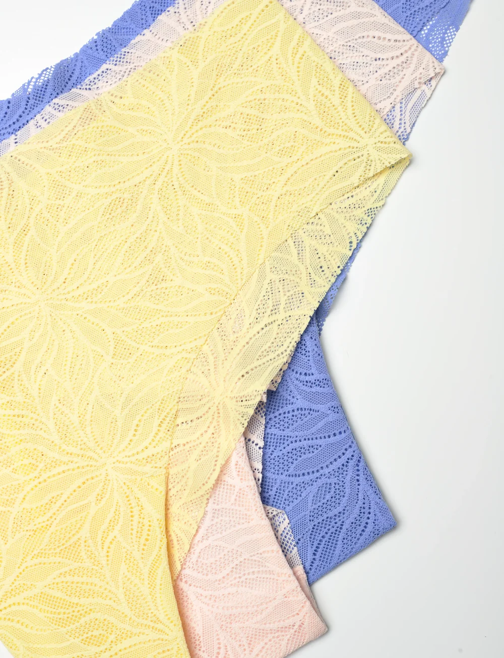 Lindex - brief brazilian freecut lace 3 - brazilian trosor - light yellow - 4