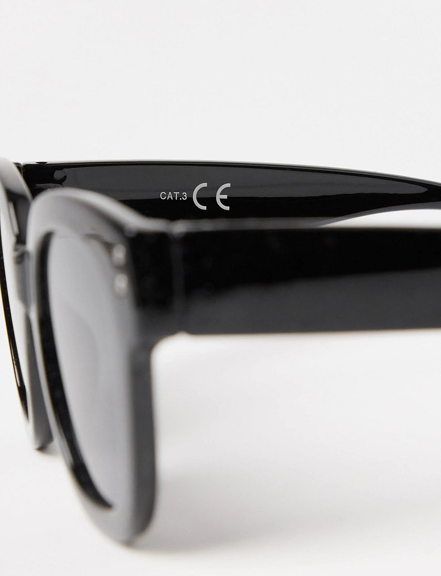 Lindex - Sunglasses - päikeseprillid - black - 2