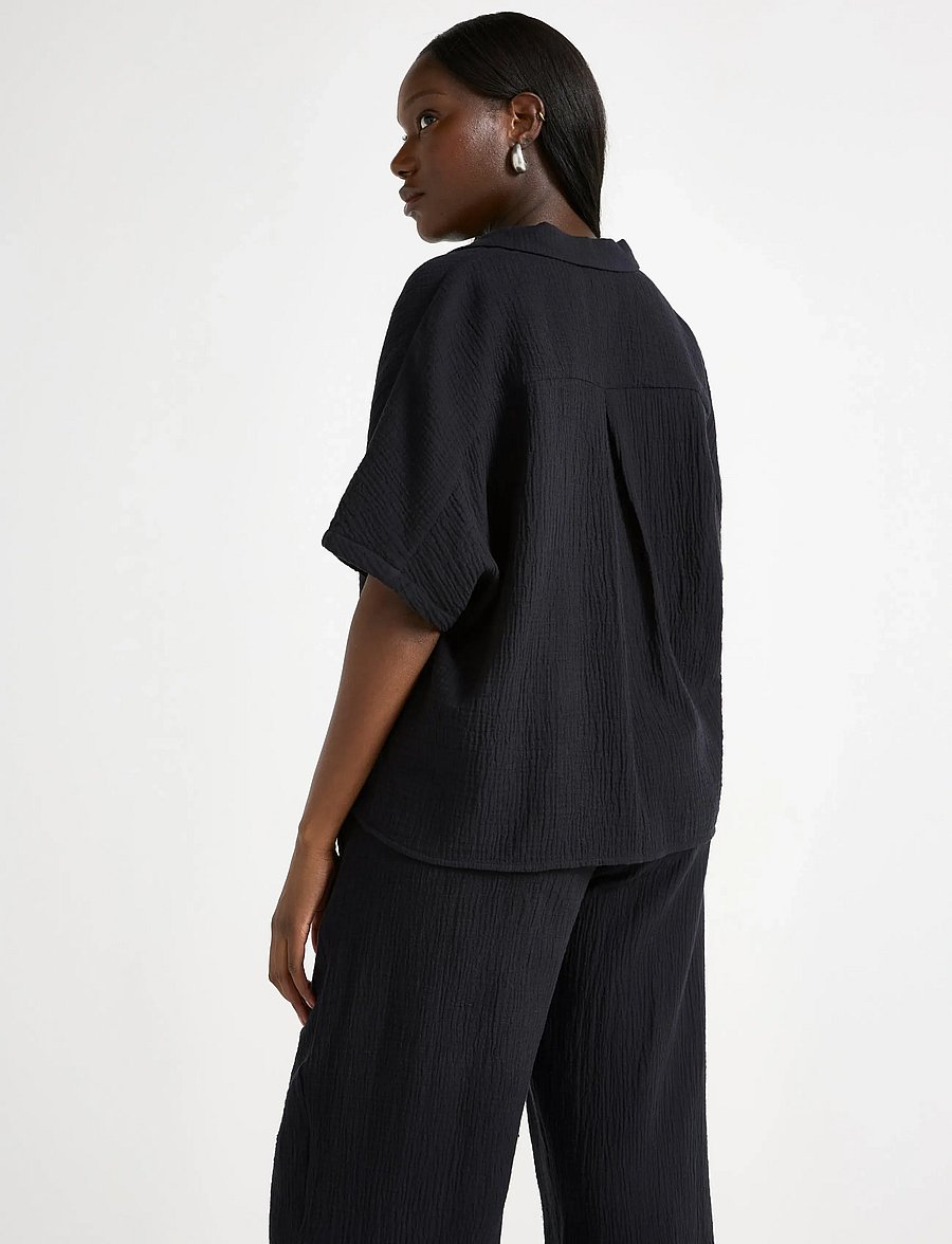 Lindex - MOM crinkled shirt - kortärmade skjortor - black - 3