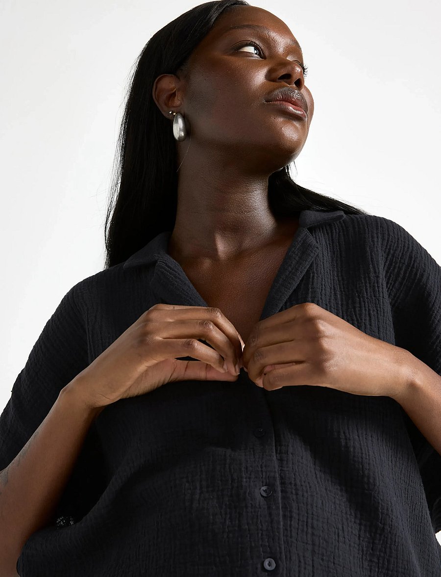 Lindex - MOM crinkled shirt - kortärmade skjortor - black - 4