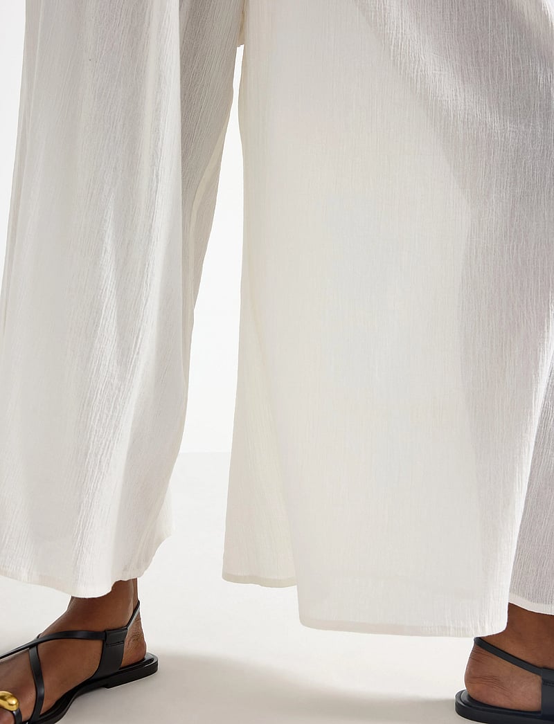 Lindex - Trousers Smock - culottes - white - 4