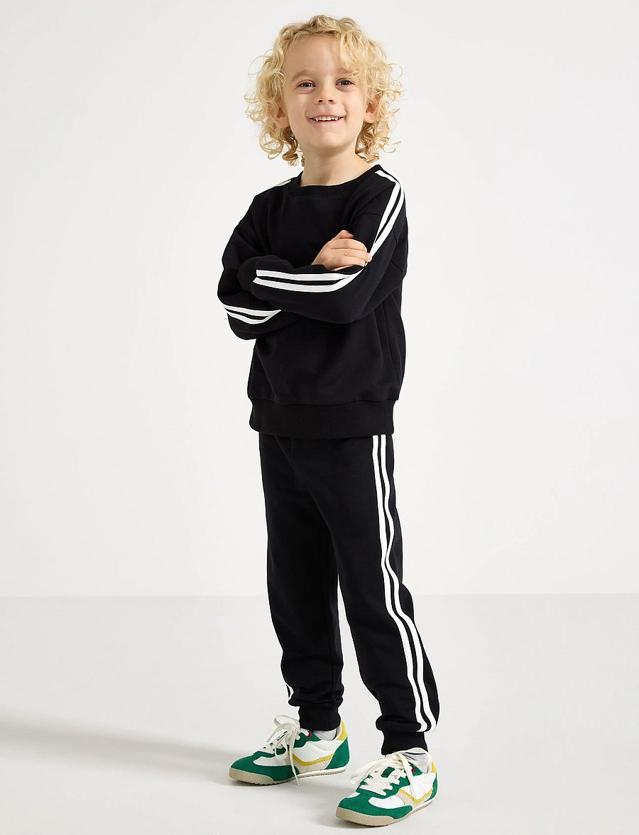 Lindex - Joggers with brushed inside - jogginghosen - black - 0