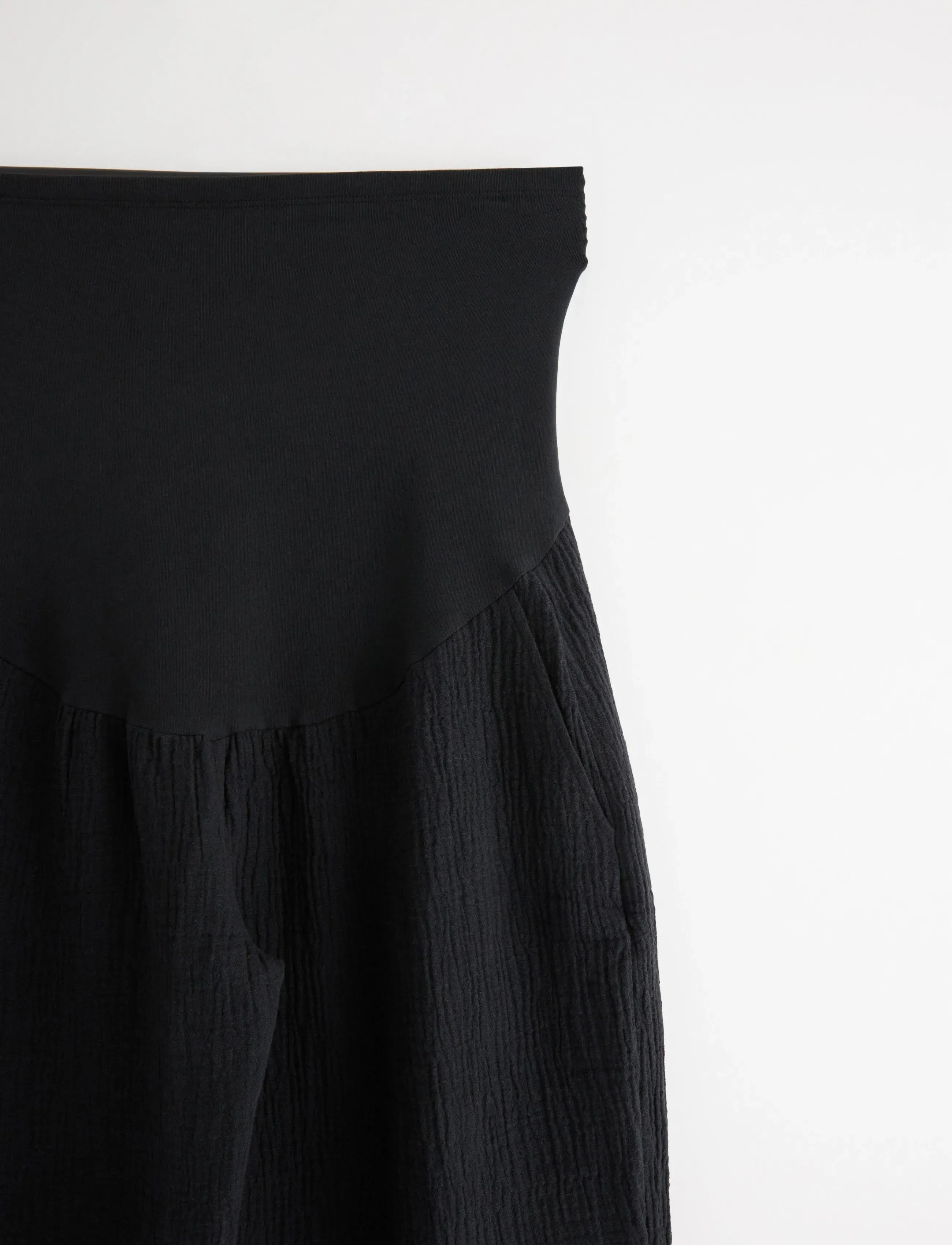 Lindex - MOM straight crinkled trousers - laia säärega püksid - black - 5