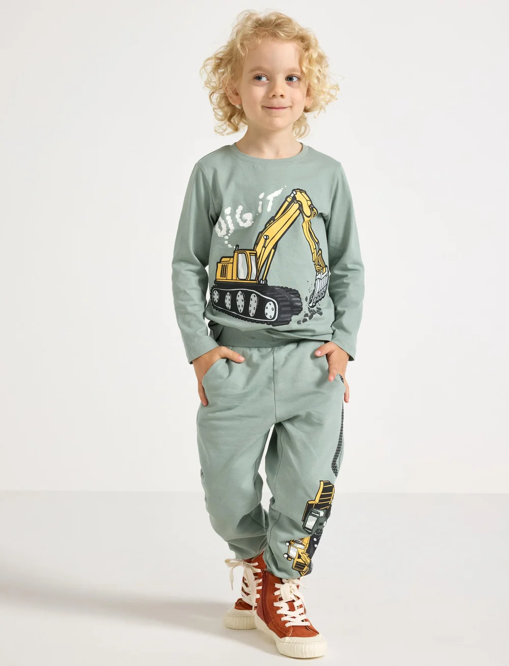 Lindex - Trousers Jogging Working vehic - sweatpants - dusty green - 0