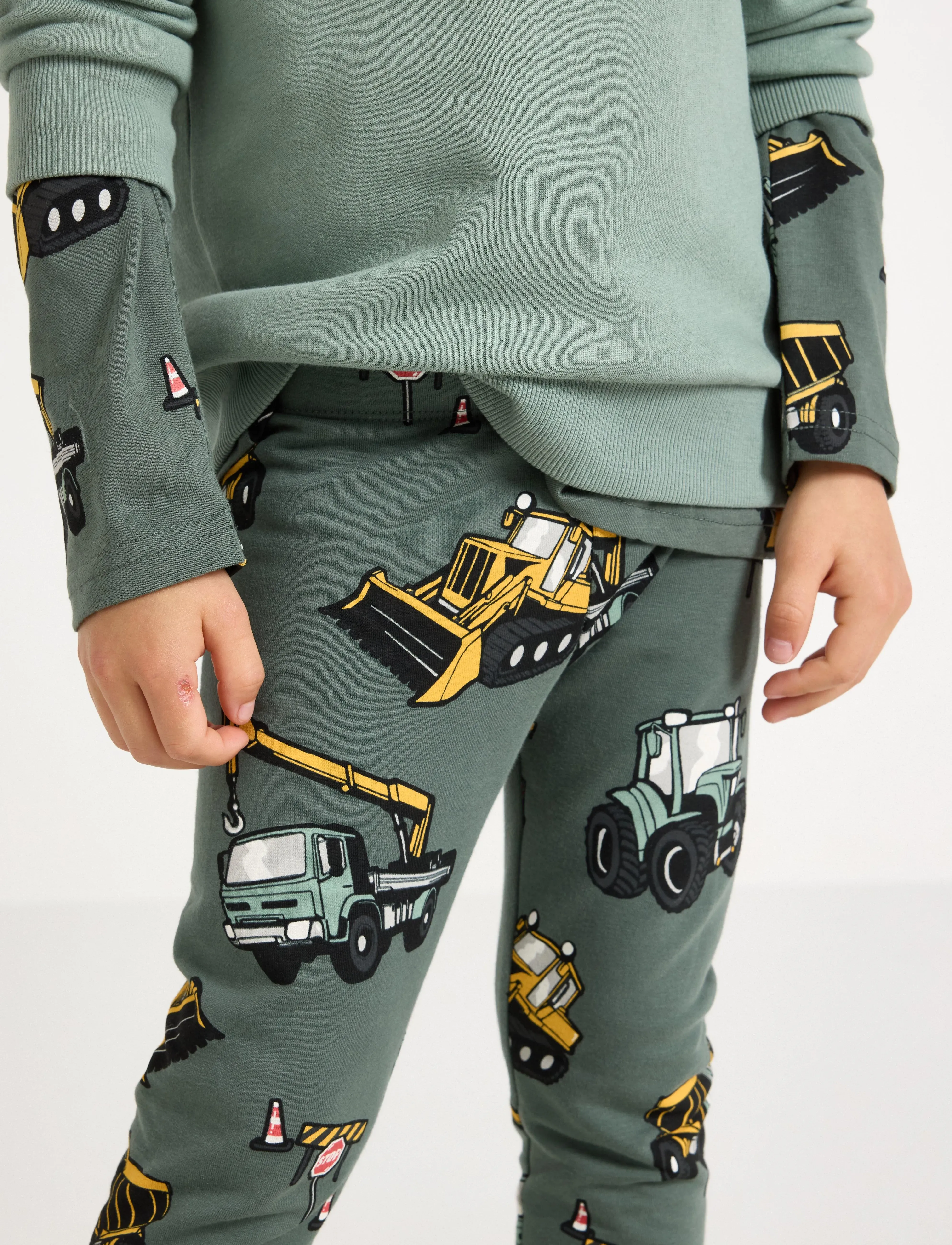 Lindex - Leggings Working vehicles AOP - dusty green - 4