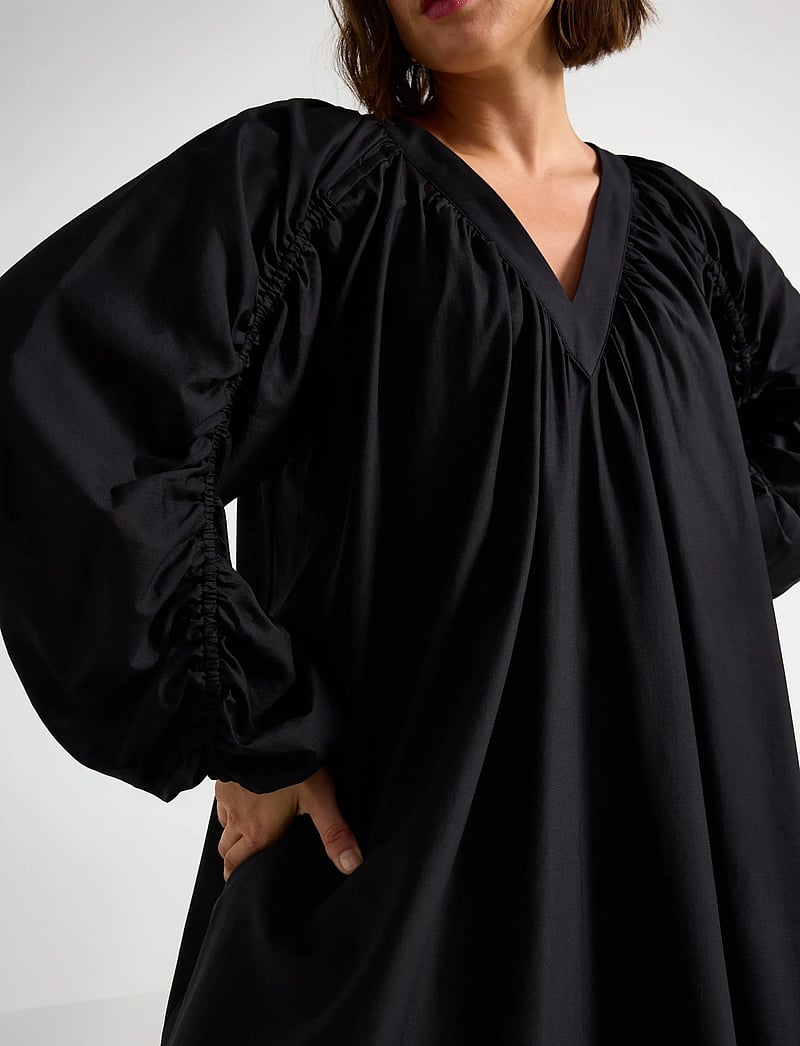 Lindex - Dress Caitlyn - midiklänningar - black - 4