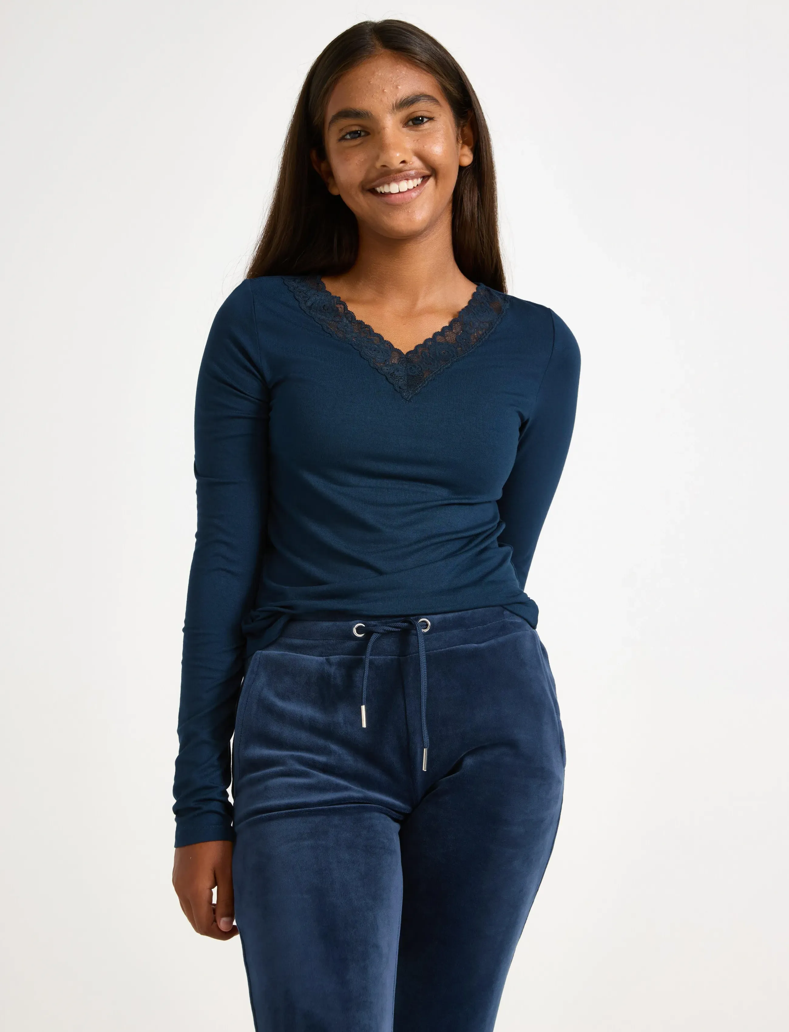 Lindex Top viscose with lace - Oberteile & T-Shirts - NAVY / blue