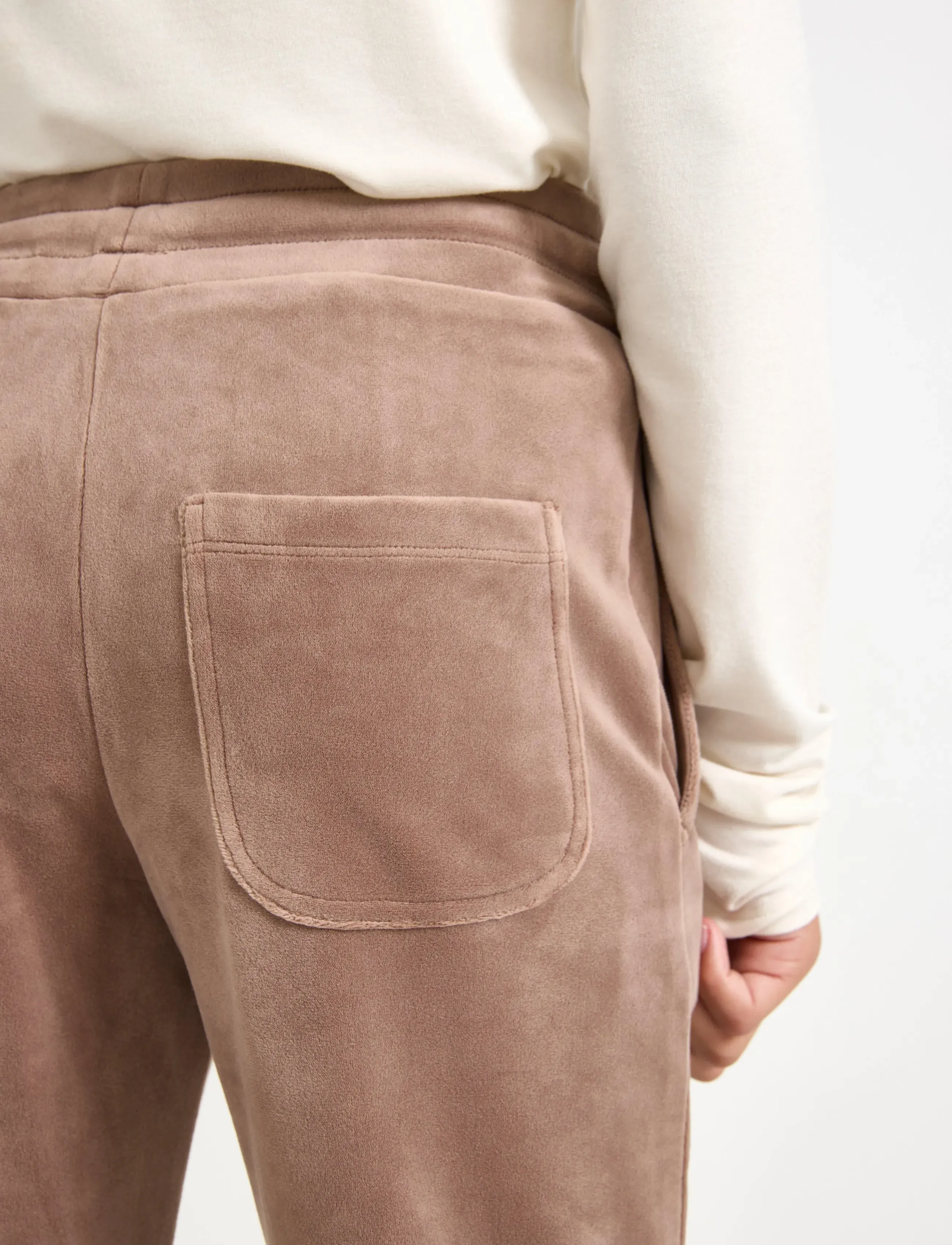Lindex - Utsvängda byxor i velour - sweatpants - dark khaki - 4
